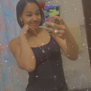 Meet your Posher, Sharonda